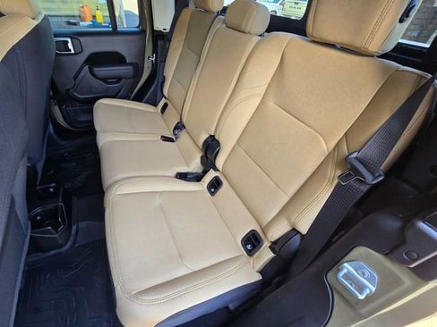 New 2026 Jeep Gladiator Willys AWD/4WD image 22