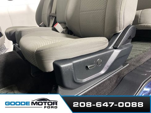 Used 2016 Ford F150 XLT w/ Equipment Group 301A Mid AWD/4WD image 12