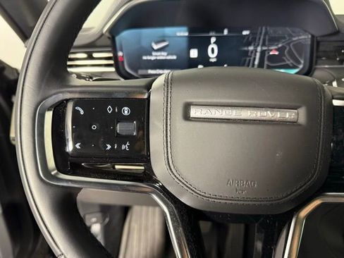 Used 2026 Land Rover Range Rover Sport SE AWD/4WD image 17