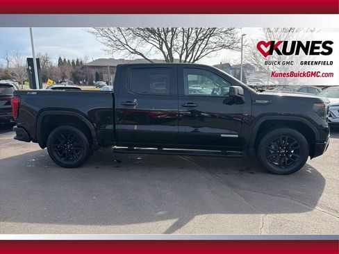 Used 2022 GMC Sierra 1500 Elevation w/ LPO, Elevation Black Package image 4