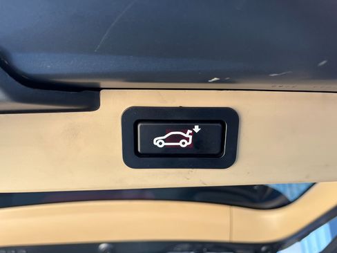 Used 2012 BMW X5 xDrive35i image 18