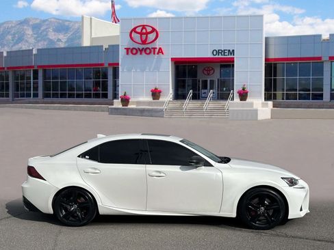Used 2018 Lexus IS 300 AWD w/ Premium Package image 3
