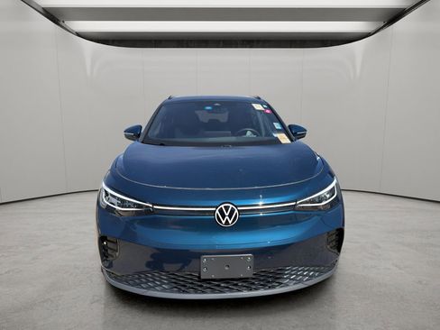 Used 2023 Volkswagen ID.4 Pro image 10