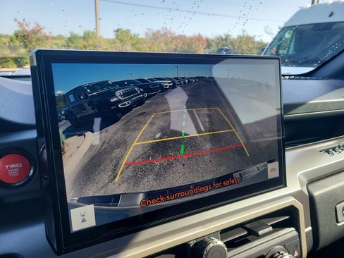 Used 2025 Toyota Tacoma TRD Sport RWD image 23