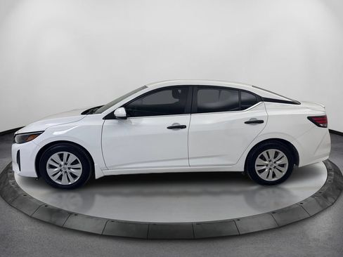 Used 2025 Nissan Sentra S FWD image 8