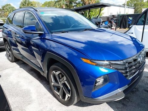 Certified 2022 Hyundai Tucson Limited AWD/4WD image 2
