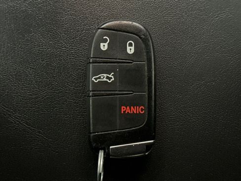 Used 2018 Dodge Challenger R/T Plus RWD image 21