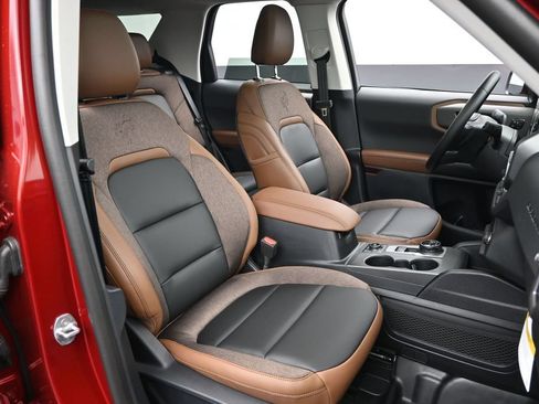 New 2026 Ford Bronco Sport Outer Banks w/ Sasquatch Outer Banks Package AWD/4WD image 23