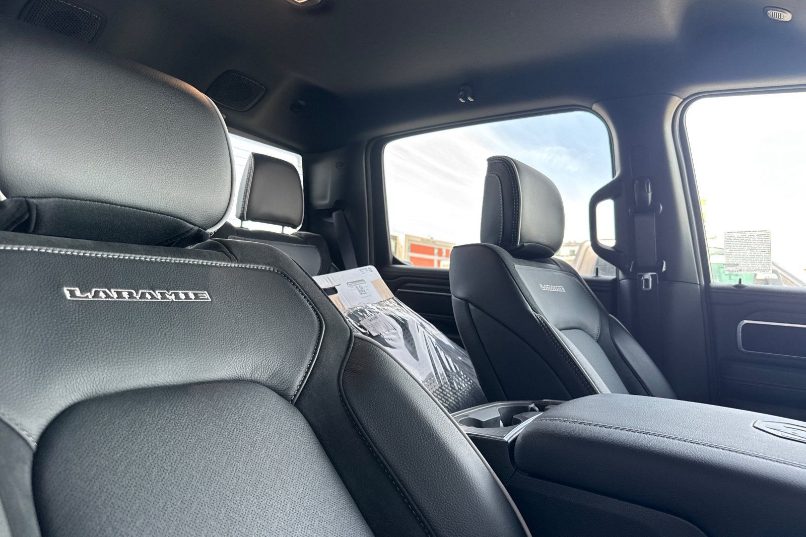 New 2026 RAM 1500 Laramie w/ Night Edition AWD/4WD image 15