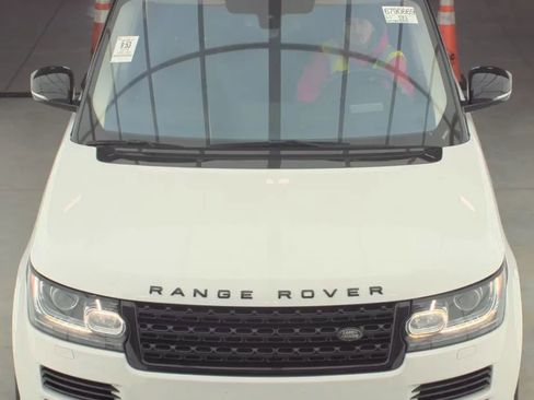 Used 2016 Land Rover Range Rover Supercharged image 6
