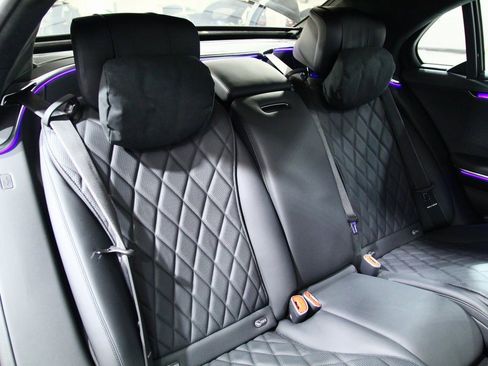 Used 2025 Mercedes-Benz S 580 4MATIC Sedan image 26