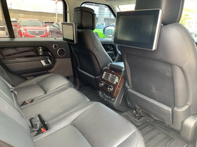Used 2018 Land Rover Range Rover Supercharged AWD/4WD image 31
