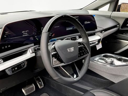 New 2026 Cadillac Optiq Sport 1 image 7
