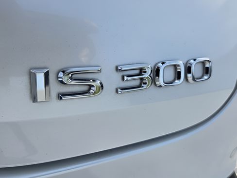 Certified 2025 Lexus IS 300 w/ Premium Package RWD image 32