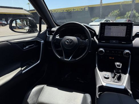 Used 2020 Toyota RAV4 XSE image 20