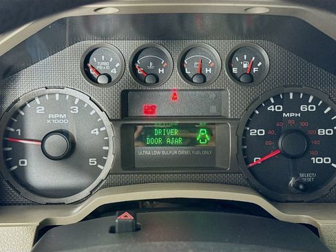 Used 2010 Ford F250 4x4 SuperCab Super Duty image 16