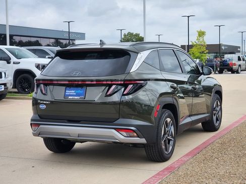 Certified 2025 Hyundai Tucson SEL FWD image 4