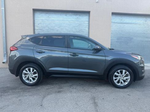 Used 2019 Hyundai Tucson SE w/ Cargo Package FWD image 12