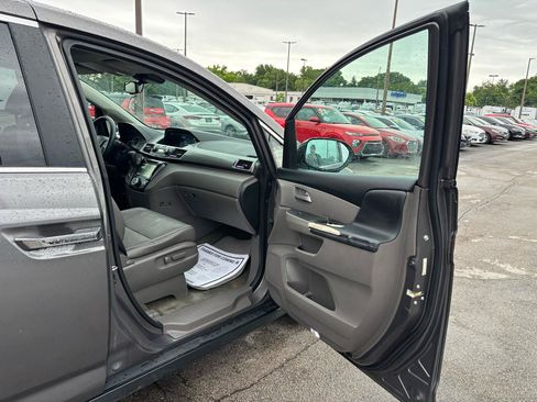 Used 2016 Honda Odyssey EX-L image 9
