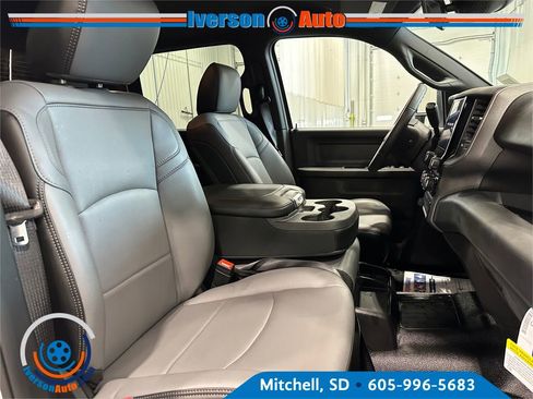 New 2026 RAM 3500 Tradesman image 28