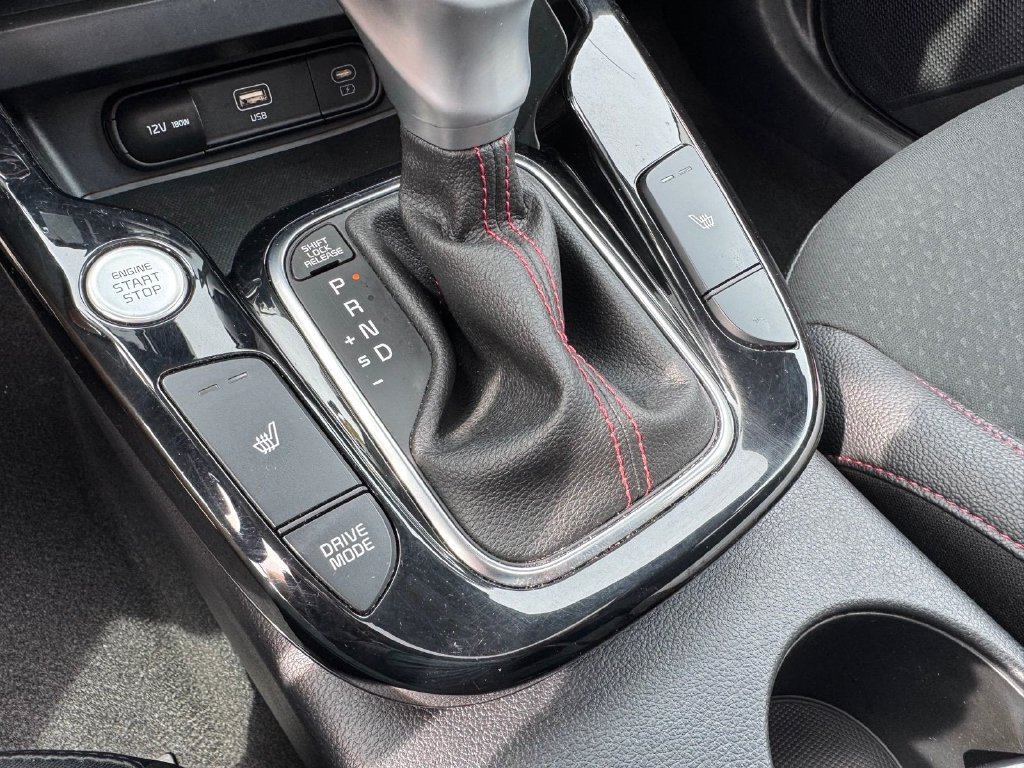Used 2024 Kia Soul GT-Line w/ GT-Line Technology Package FWD image 18