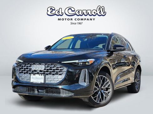 Used 2025 Audi Q5 2.0T Premium w/ Premium Plus image 1