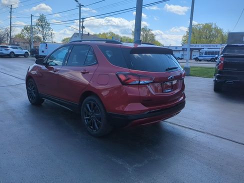 Certified 2024 Chevrolet Equinox RS FWD image 7