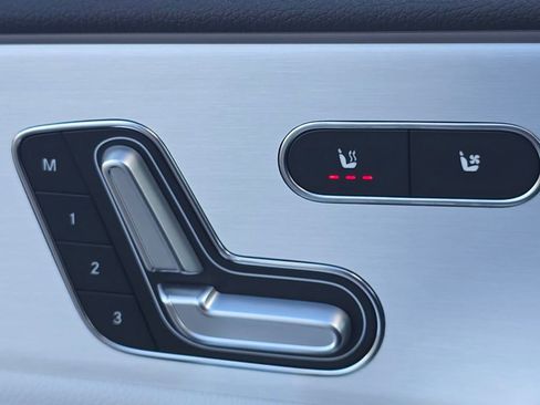 Used 2022 Mercedes-Benz CLA 35 AMG 4MATIC image 5