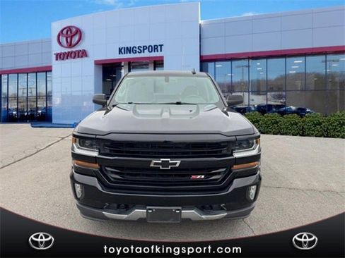 Used 2018 Chevrolet Silverado 1500 LT w/ All Star Edition image 8