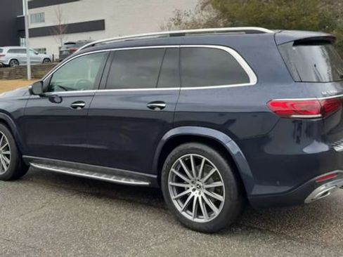 Used 2022 Mercedes-Benz GLS 450 4MATIC image 8