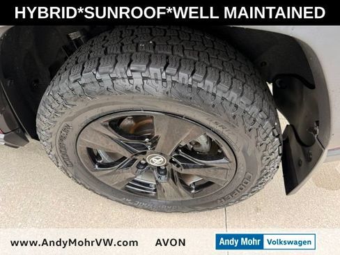 Used 2019 Toyota RAV4 XLE w/ Convenience Package AWD/4WD image 11