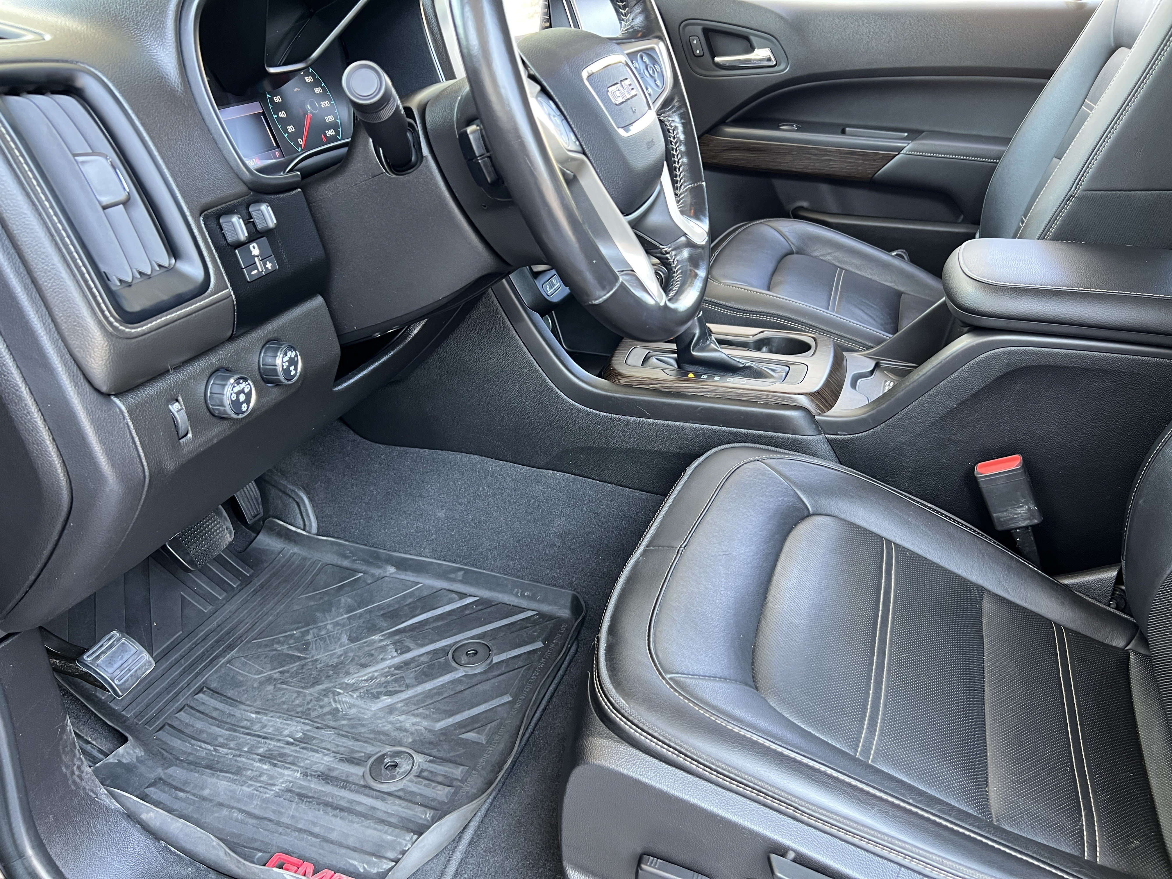 Used 2019 GMC Canyon Denali AWD/4WD image 15