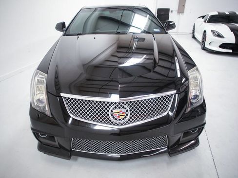 Used 2014 Cadillac CTS V image 2
