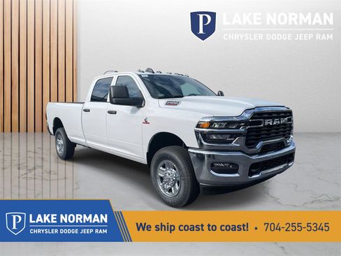 New 2026 RAM 2500 Tradesman w/ Chrome Appearance Group image 1