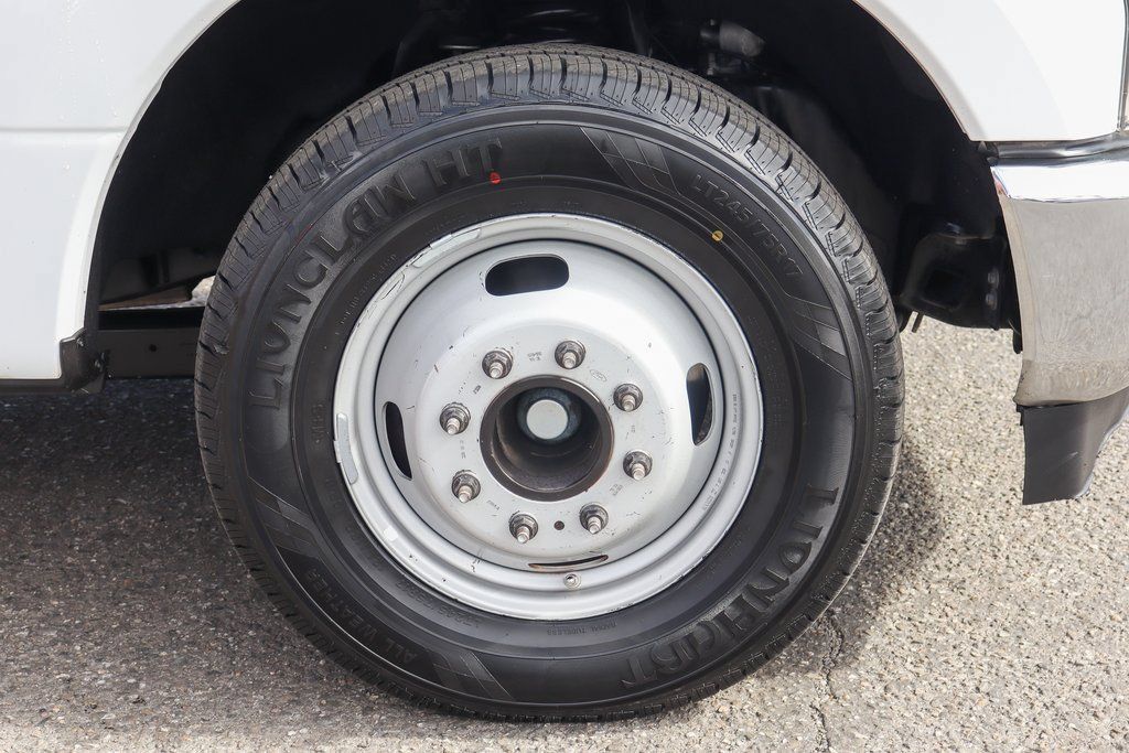 Used 2021 Ford F350 XL w/ Power Equipment Group RWD image 46