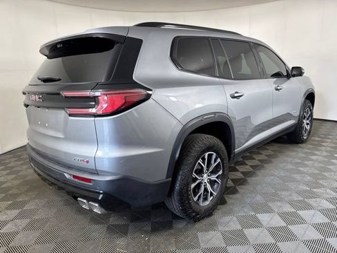 Used 2026 GMC Acadia AT4 w/ Luxury Package AWD/4WD image 3