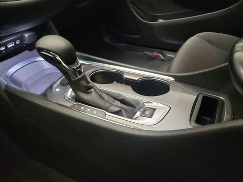 Used 2023 Chevrolet Malibu LT FWD image 26