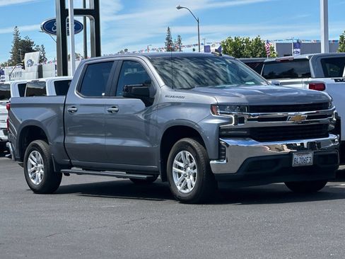 Used 2021 Chevrolet Silverado 1500 LT RWD image 2