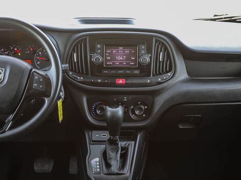 Used 2021 RAM ProMaster City Tradesman image 13