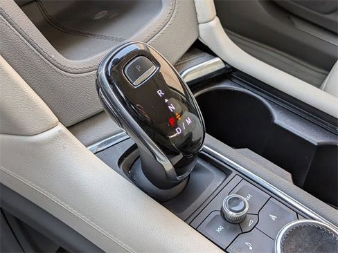 Certified 2021 Cadillac XT5 Premium Luxury image 17