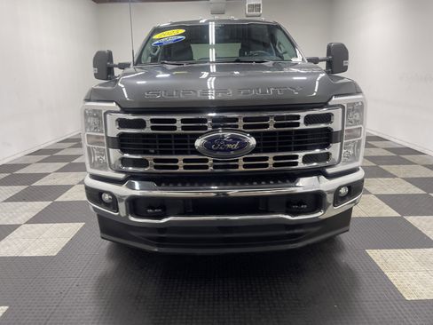 Used 2025 Ford F350 XLT image 7