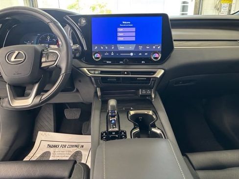 Used 2025 Lexus RX 350 AWD w/ Convenience Package image 12