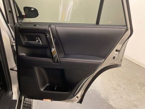 Used 2019 Toyota 4Runner TRD Off-Road image 24