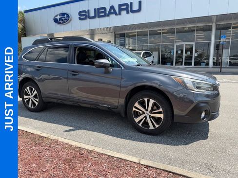 Used 2019 Subaru Outback 2.5i Limited w/ Popular Package #2 AWD/4WD image 1