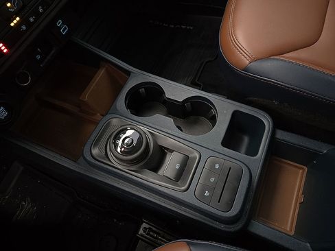 Used 2023 Ford Maverick Lariat w/ Lariat Luxury Package image 20