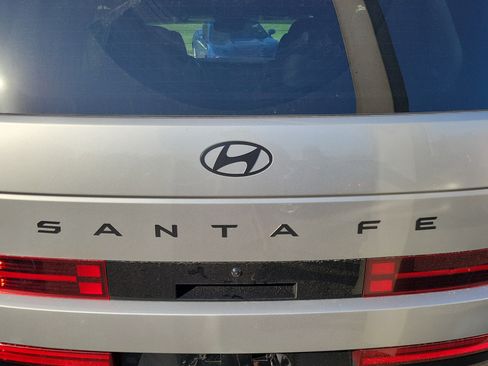 Used 2026 Hyundai Santa Fe Calligraphy FWD image 17