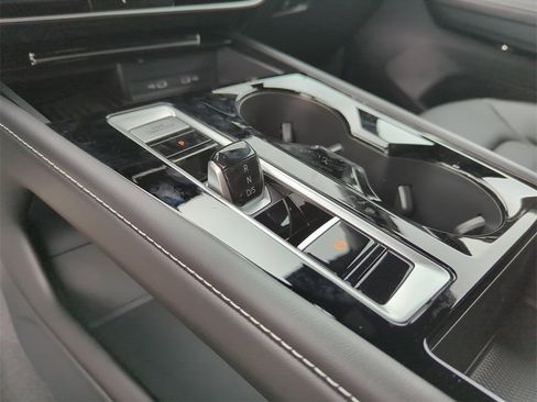 New 2026 Volkswagen Atlas Cross Sport SEL R-Line image 37