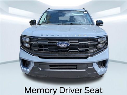 New 2026 Ford Expedition Active RWD image 10