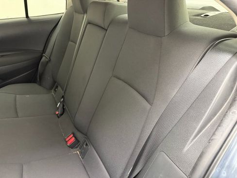 Used 2021 Toyota Corolla LE w/ Carpet Mat Package (TMS) image 9