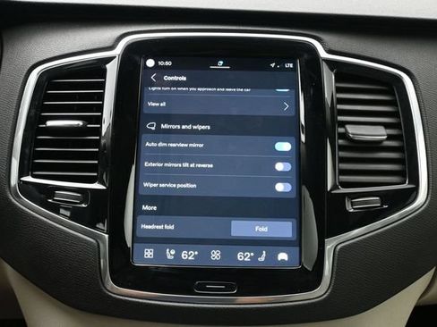 Used 2023 Volvo XC90 B6 Plus w/ Protection Package Premier AWD/4WD image 19